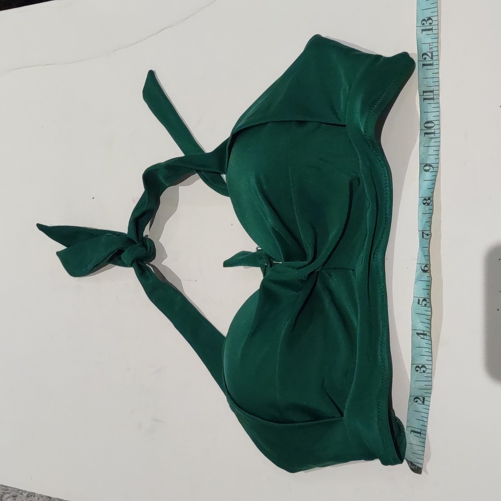 Beautiful green top swimming suit